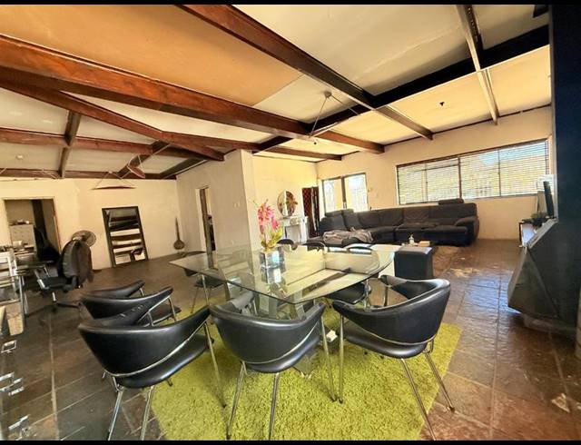 BUSINESS FOR SALE IN VANDERBIJLPARK CW 2